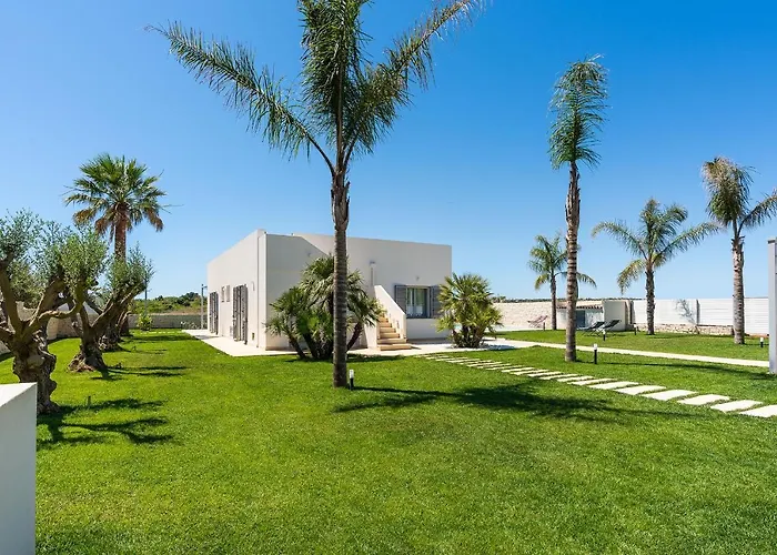 Nica Villa *