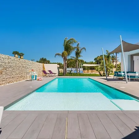 Villa Nica Reitani