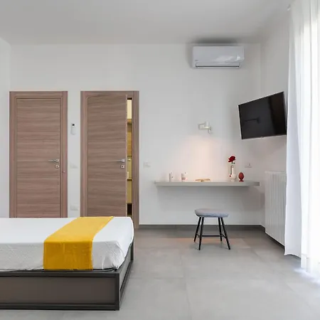 Nica Villa *